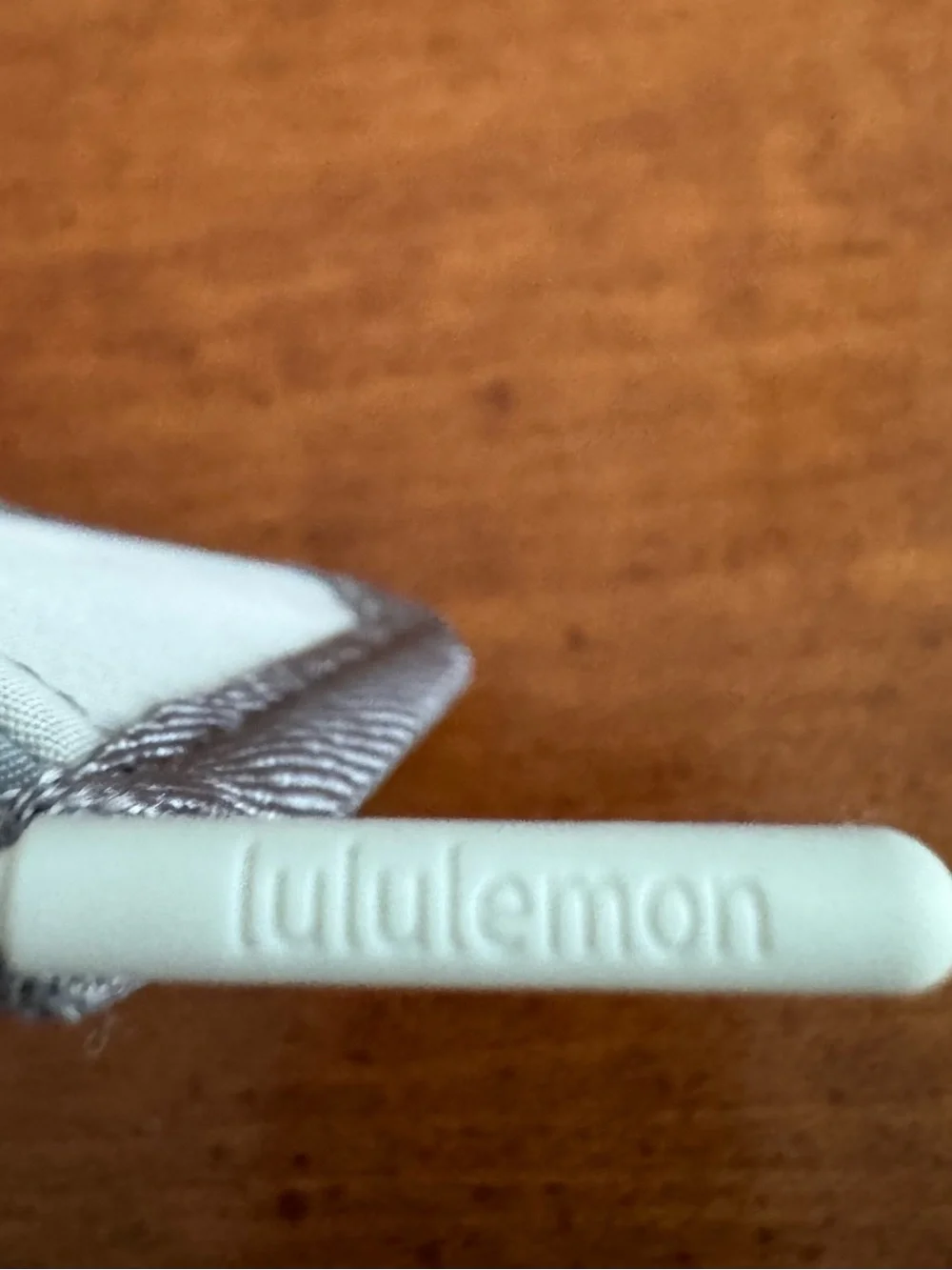 lululemon athletica Gray Compact Zip Card Wallet